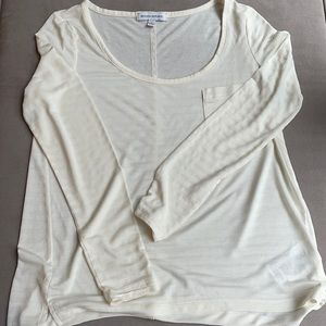 Banana Republic Long-sleeve Top with Scoop Neck- like new